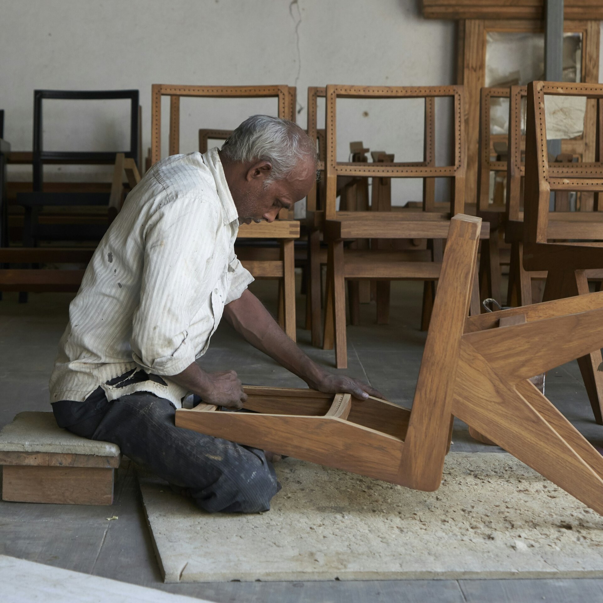 Https www graphicalhouse com media journal Selling stuff Phantom Hands 0250 jpgv1622193295