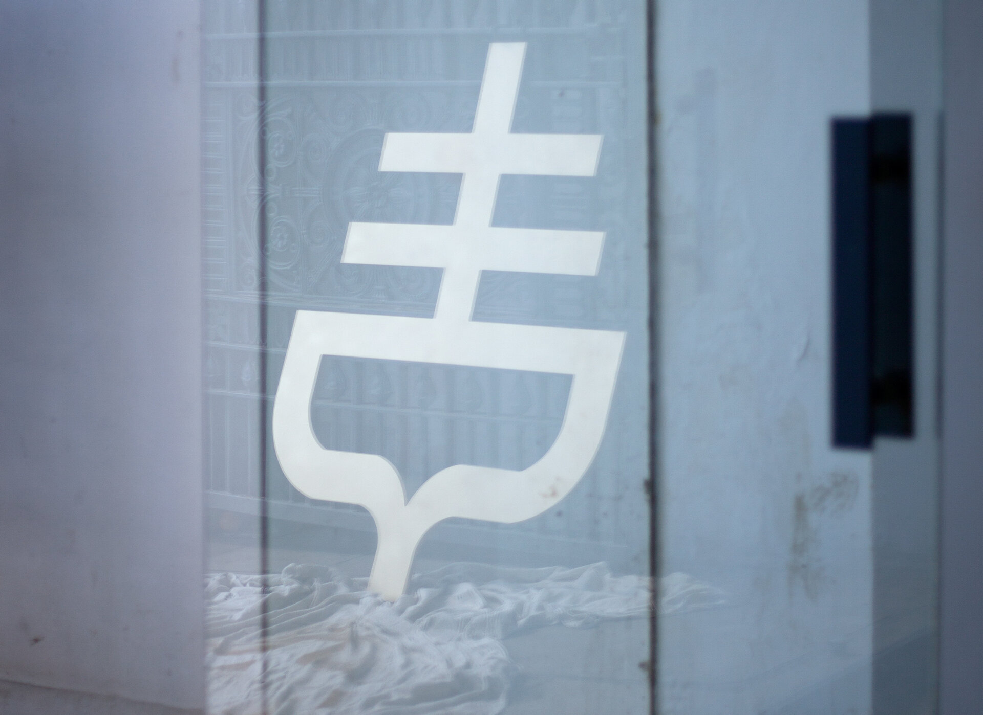 The Empire Cafe SEO.